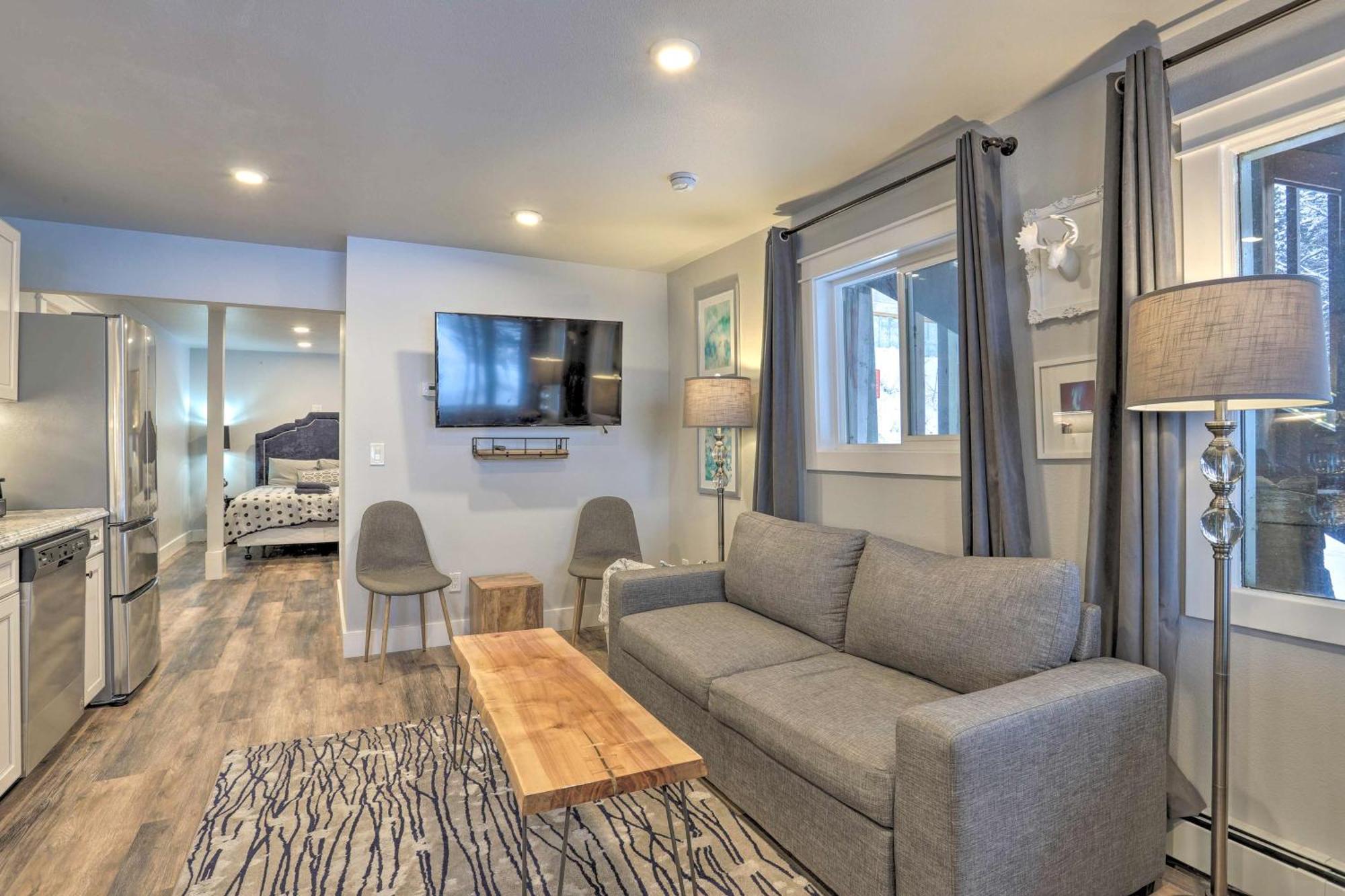 Modern Anchorage Getaway, Steps From Coastal Trail Apartment Exterior photo